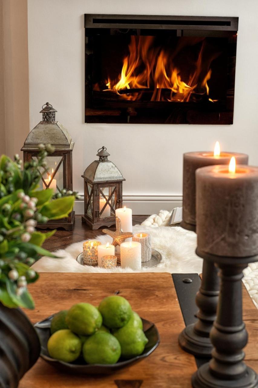 Scandinavian Style Of Lux Apartments In Лвив Екстериор снимка